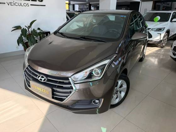 HYUNDAI HB20S 1.6 PREMIUM 16V FLEX 4P AUTOMÁTICO HYUNDAI HB20S 1.6 PREMIUM 16V FLEX 4P AUTOMÁTICO